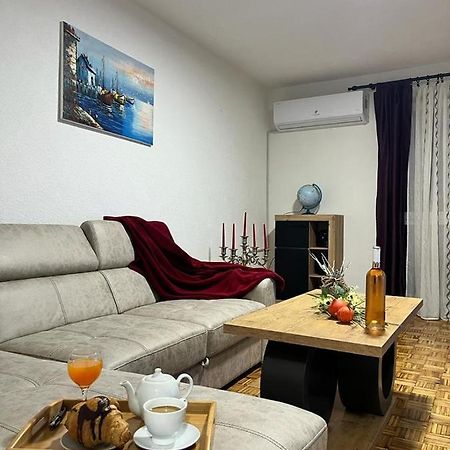 Appartamento Stan Na Dan Kozarska Dubica Bosanska Dubica Esterno foto